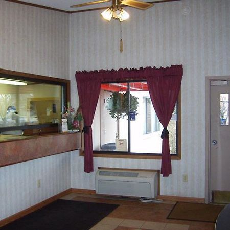 Budgetel Inn & Suites Columbus Esterno foto